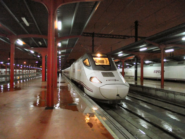 The Trains in Spain run very fast on the Plains ( in theory) Renfe110